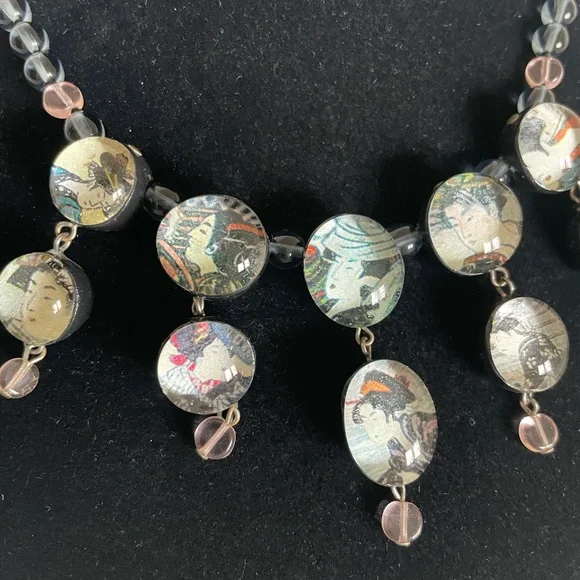 Geisha art bubble necklace - Picture 5 of 6